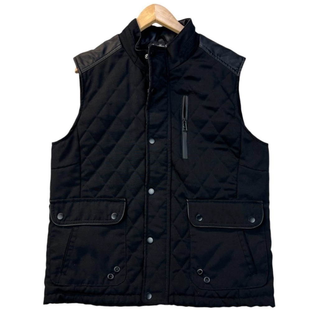 Men's Black Quilted Vest with Snap Closures